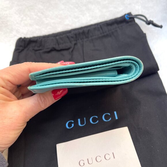 Gucci Guccisima GG logo leather bifold wallet - Picture 8 of 11